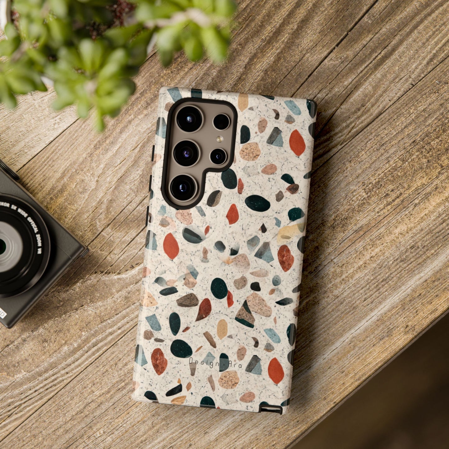 Terrazzo obal na telefon – stylová a odolná ochrana pro každodenní použití