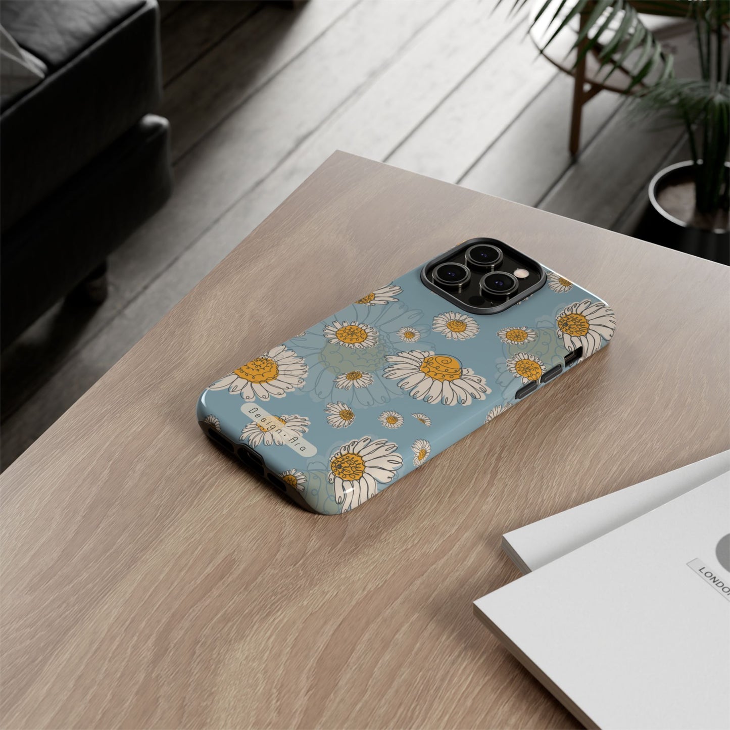 Květinový iPhone obal – Odolné pouzdro s motivem sedmikrásek