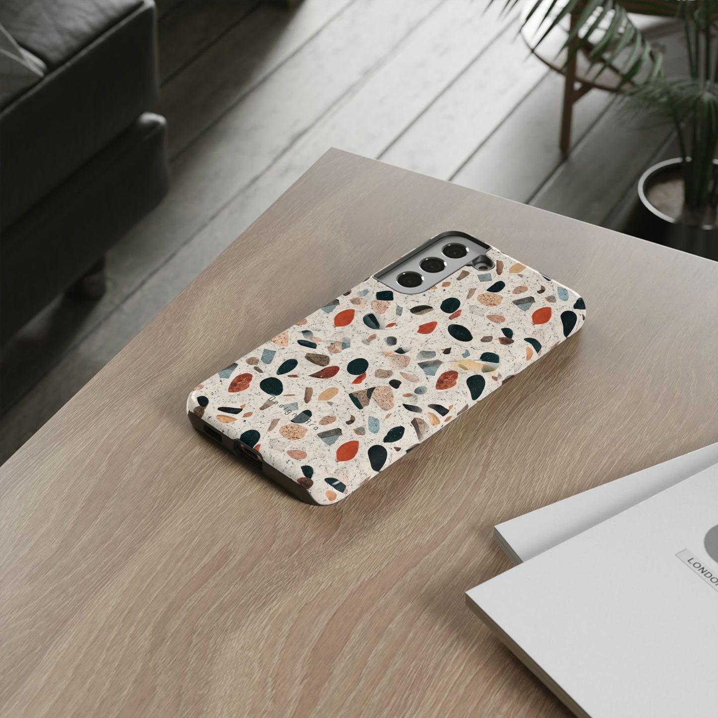 Terrazzo obal na telefon – stylová a odolná ochrana pro každodenní použití