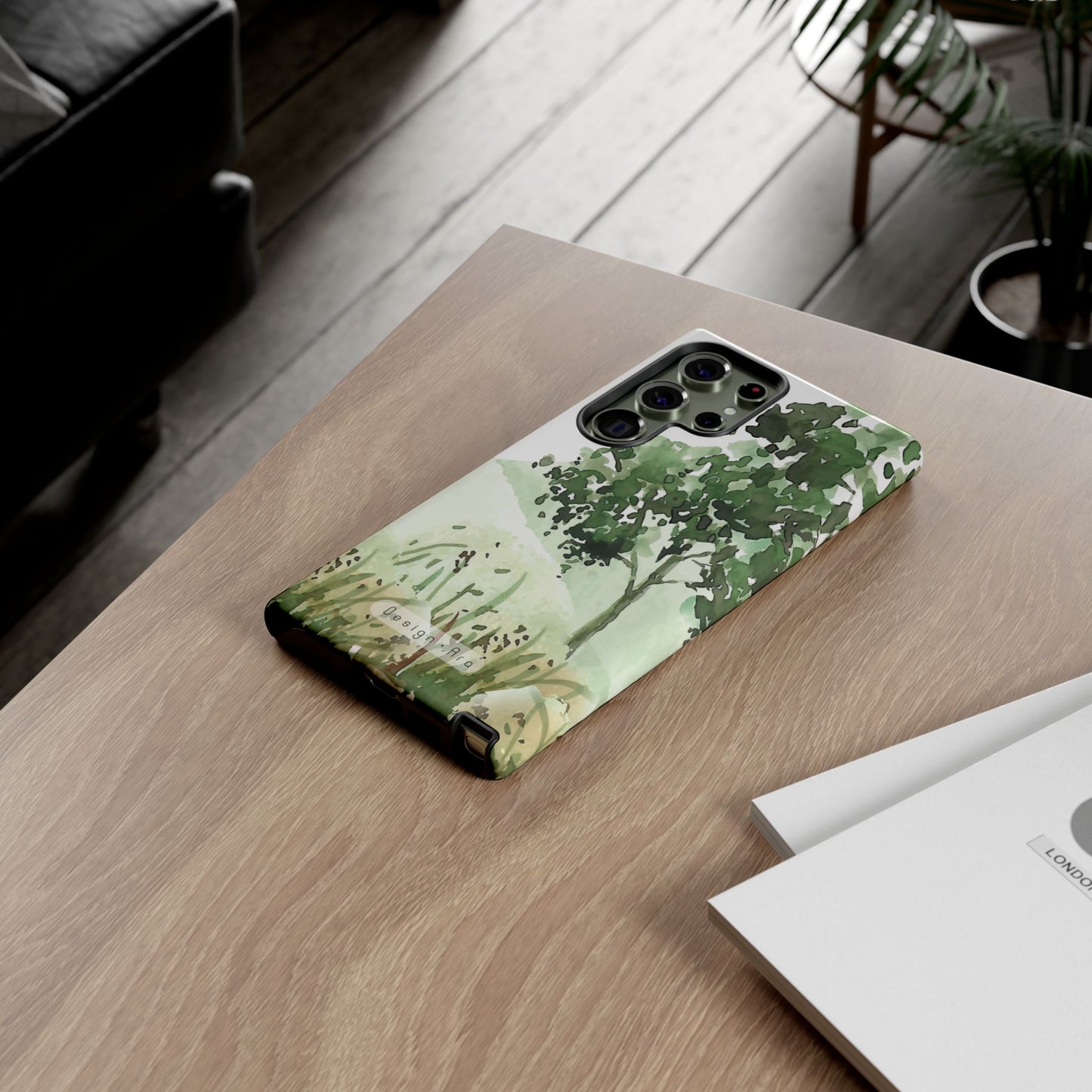 Odolný přírodní obal na telefon – design zelené krajiny