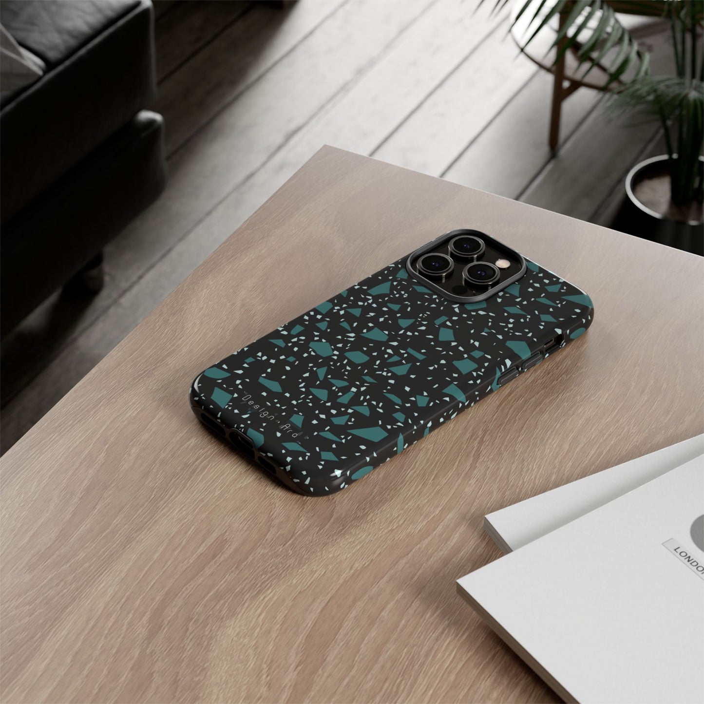 Stylový odolný kryt – moderní abstraktní design pro ochranu smartphonu